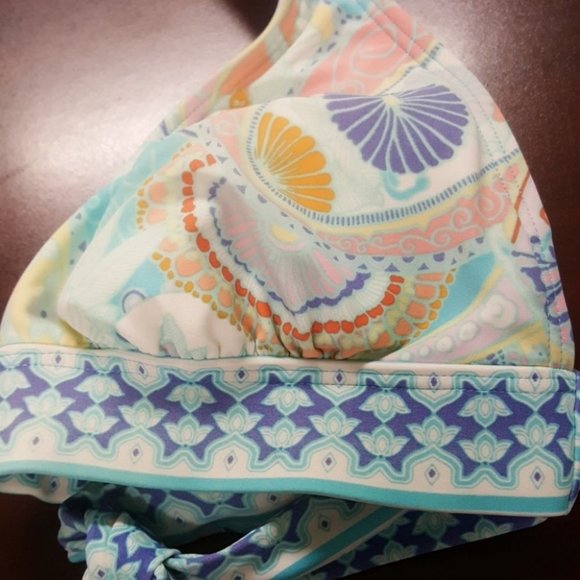 Ocean Avenue floral bikini top Large - Picture 3 of 4